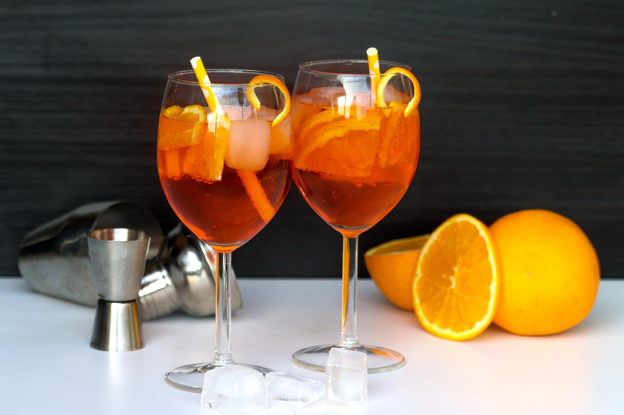 Come organizzare un aperitivo casalingo perfetto: idee, abbinamenti e consigli da maestro