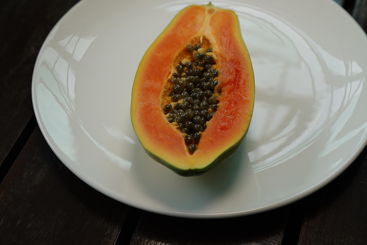 Ecco perché unisci papaya, zenzero e menta: la combinazione che i nutrizionisti approvano